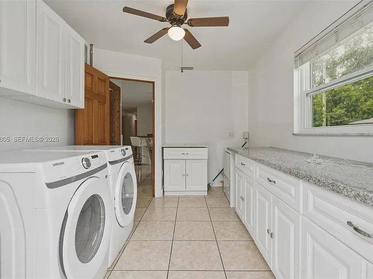 6595 Massachusetts Dr — Photo 21