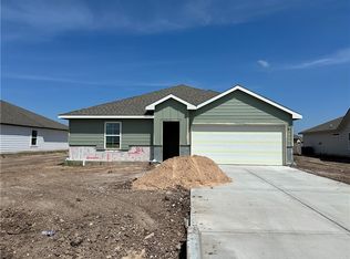 353 Combine Rd, Snook, TX 77878