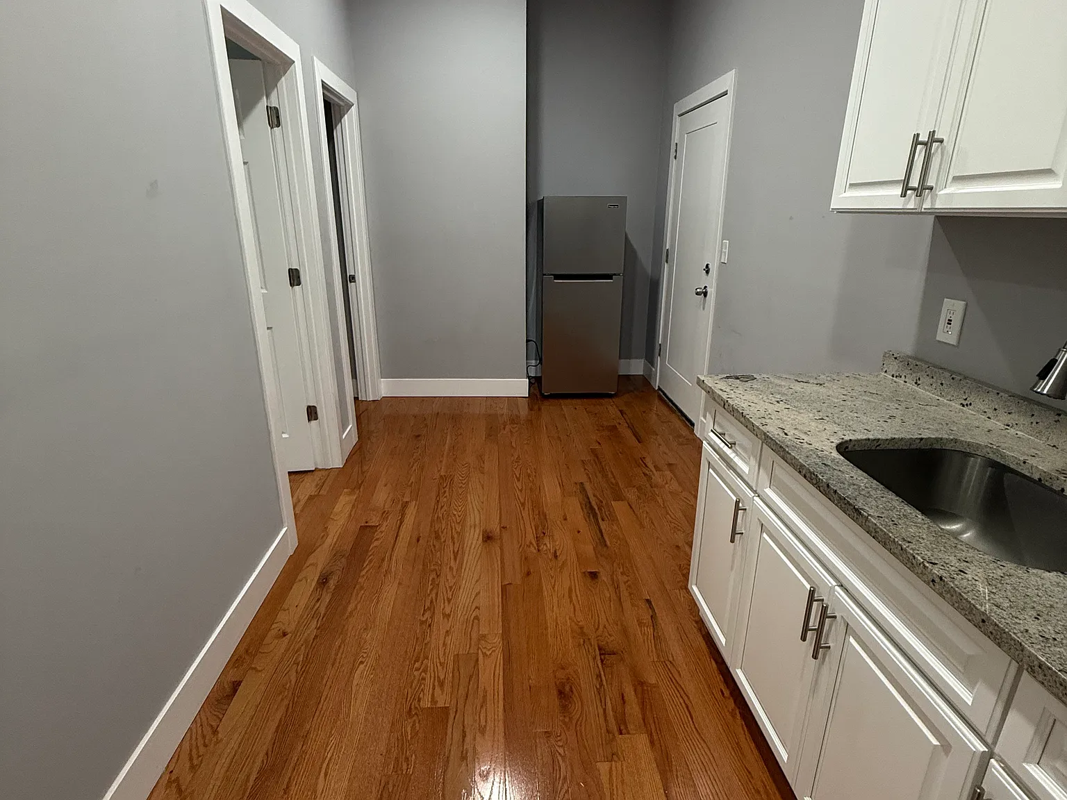 47 West St — Photo 4