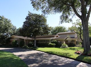 9703 Cedarhurst Dr, Houston, TX 77096