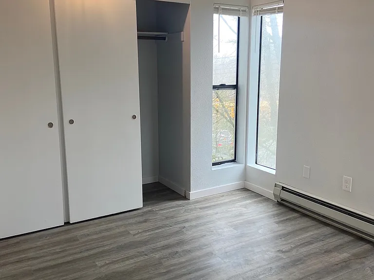 1139 17th Ave #6 — Photo 3
