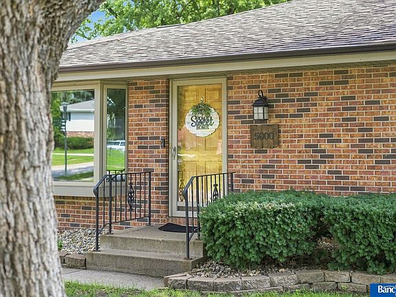 5th image of 5000 Canterbury Ln