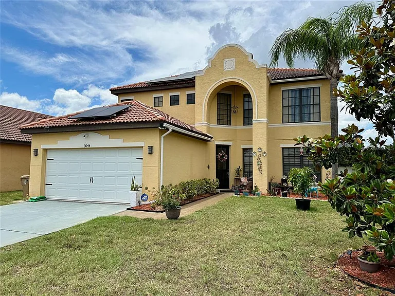 3044 Camino Real Dr S — Photo 1