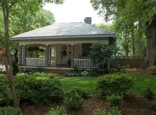 1605 Fairview Rd, Raleigh, NC 27608