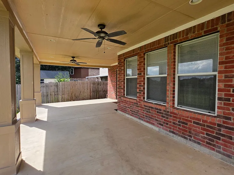 8632 Arcadia Park Dr — Photo 38