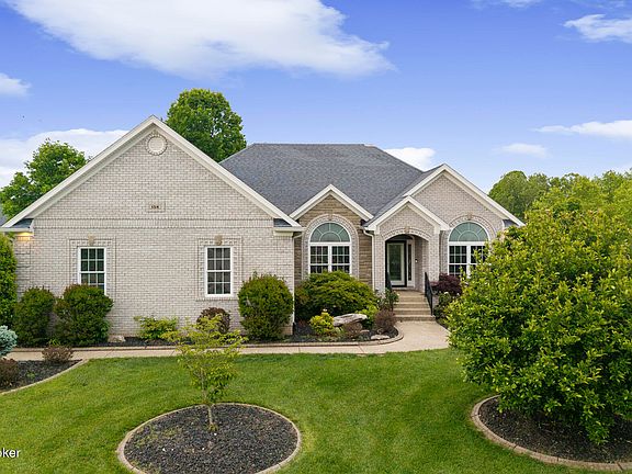 3rd image of 154 Mount Vernon Ct