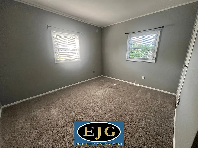 29 Elmwood Rd — Photo 25