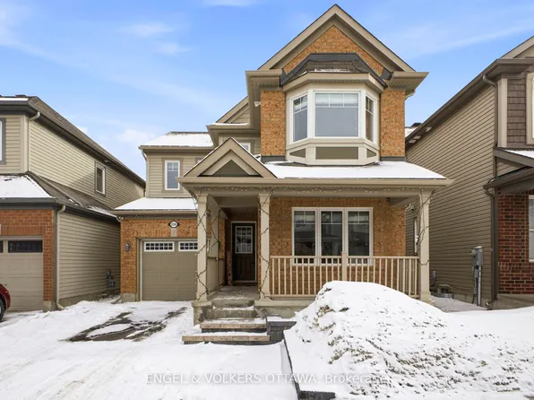 2206 Watercolours Way, Ottawa, ON K2J 5J8