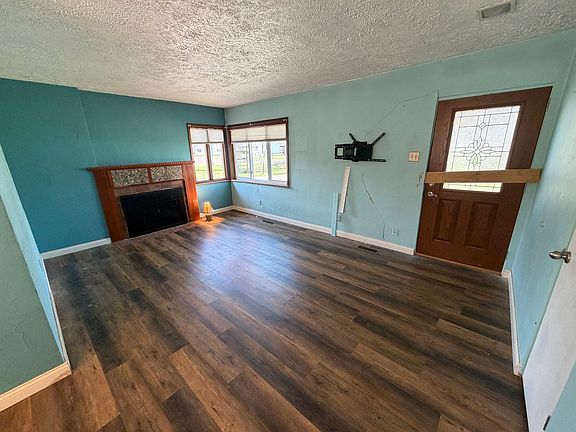 3rd image of 43 Ridge Rd