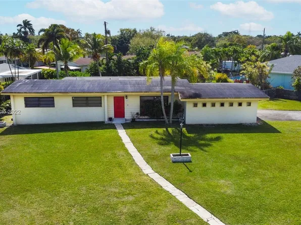 9200 SW 178th St, Palmetto Bay, FL 33157