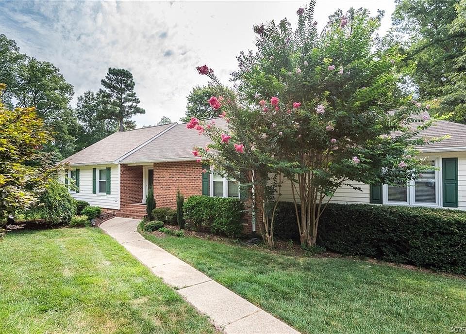 1st image of 705 Redington Ct