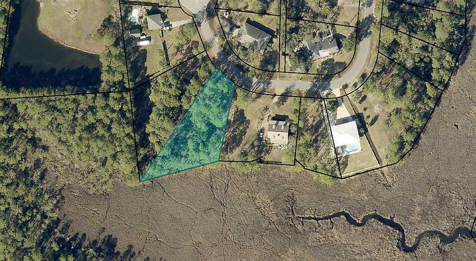 2nd image of 3320 Mills Bayou Dr