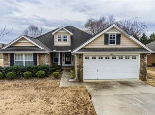 6826 Wintercrest Way SE, Owens Cross Roads, AL 35763