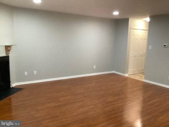4th image of 235 Balin Ct #235