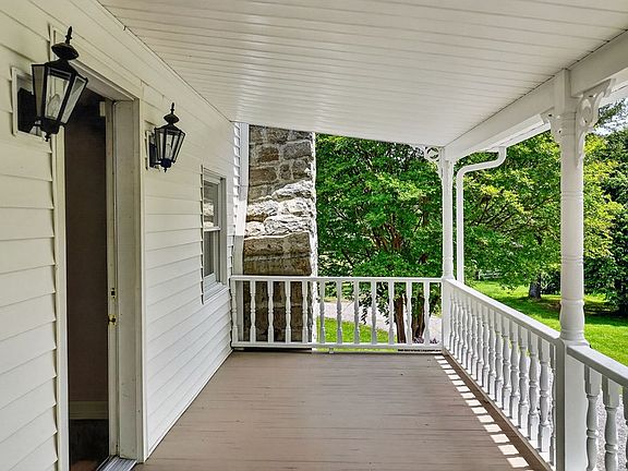 41st image of 181 Tinsley Ln