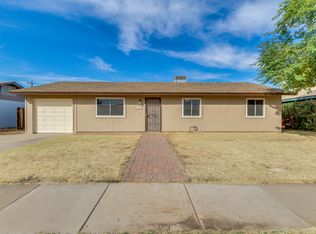 1050 W Hillview St, Mesa, AZ 85201