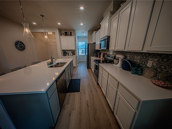 5th image of 1925 Lighthouse Lake Ln