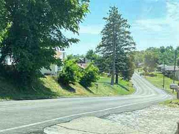 3rd image of 1707 Scenery Dr