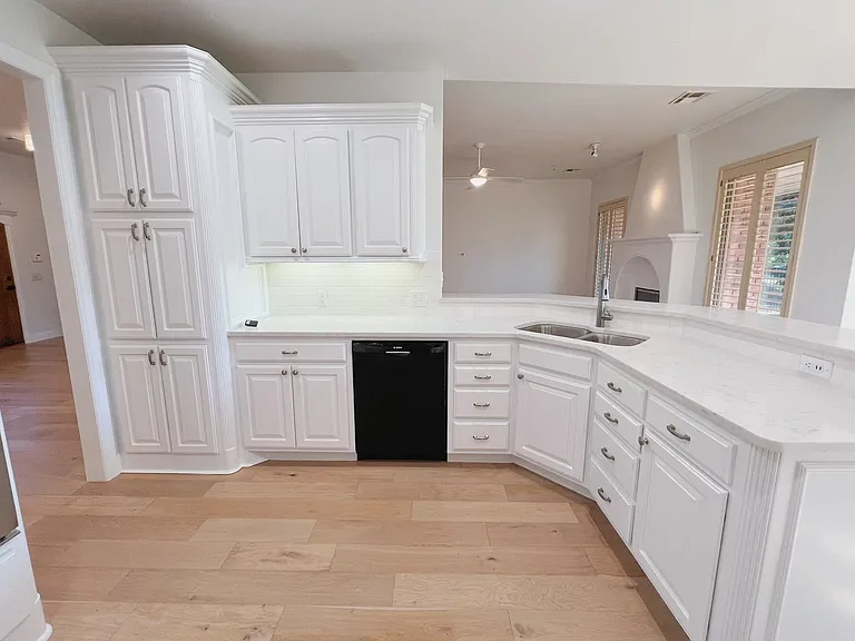 3124 Viewmont Ct — Photo 11