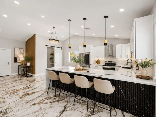 528 W MOHAWK Lane, Phoenix, AZ 85027