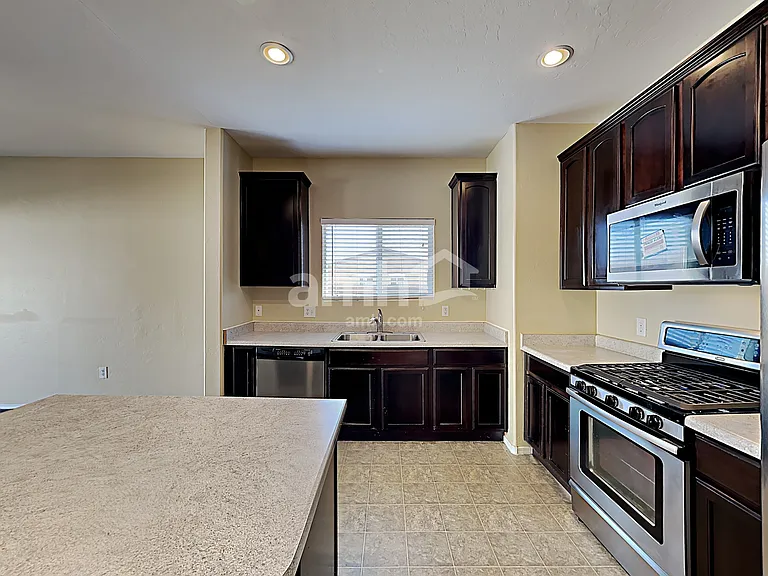 8364 W Green Kingfisher Ln — Photo 4