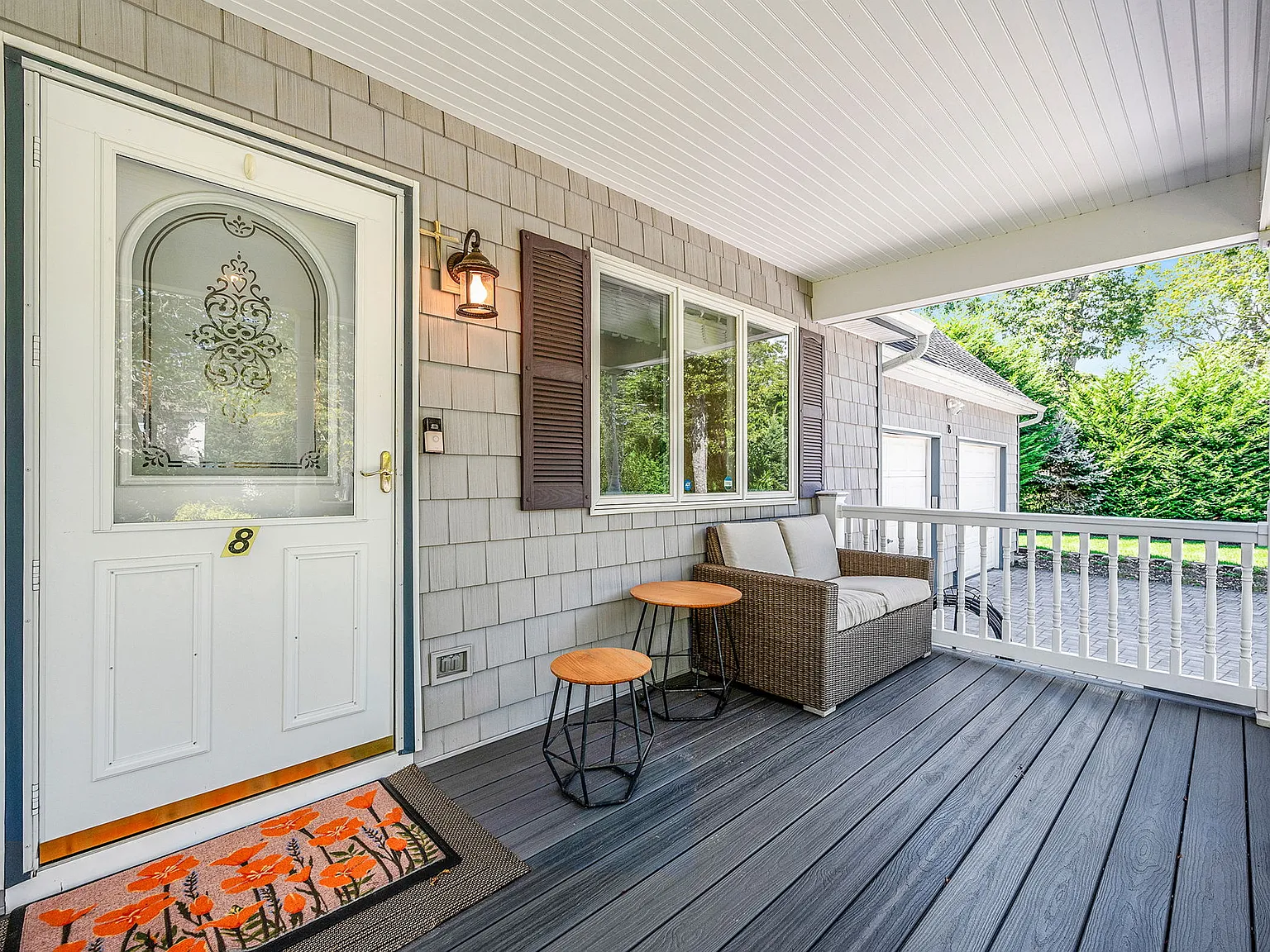 Seasonal Retreat On Paynes Lane — Photo 3