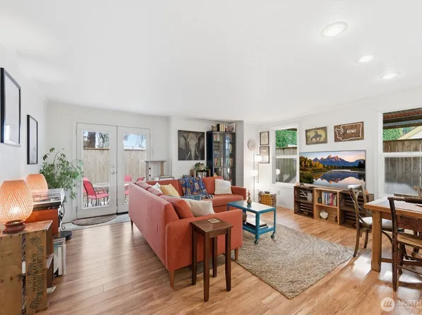 220 Israel Road SW #F6, Tumwater, WA 98501