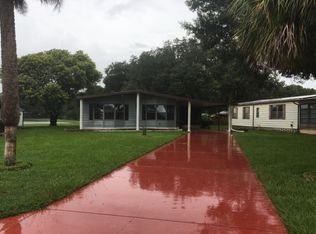 34311 Countryside Dr, Zephyrhills, FL 33543