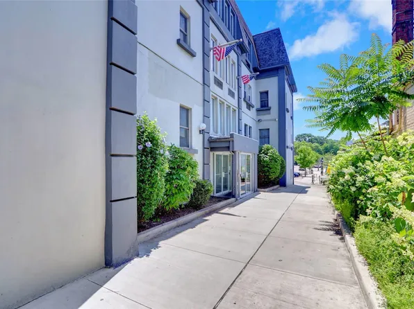 202 Main Street #304, Port Jefferson, NY 11777