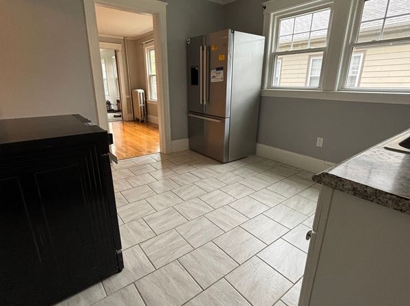 16 Rudman Rd APT 2, Portland, ME 04102