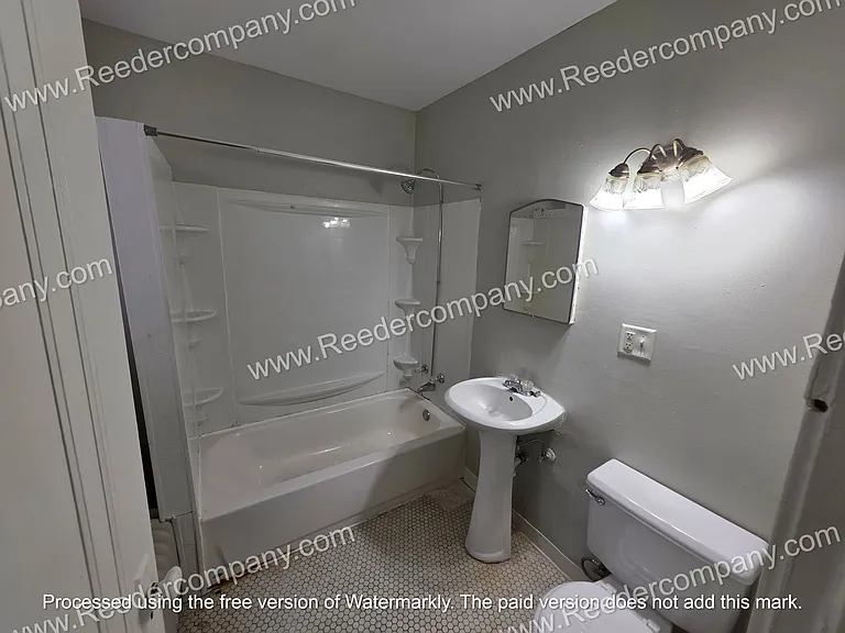 3615 Grand Blvd. — Photo 4