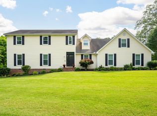 410 Valleybrook Rd, Hixson, TN 37343