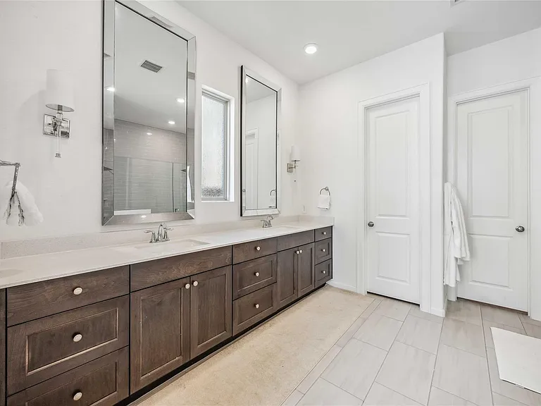 1384 Knollbridge Point Ln — Photo 17