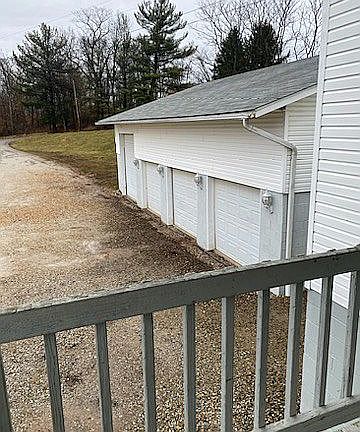 4th image of 63833 Rosedale Rd