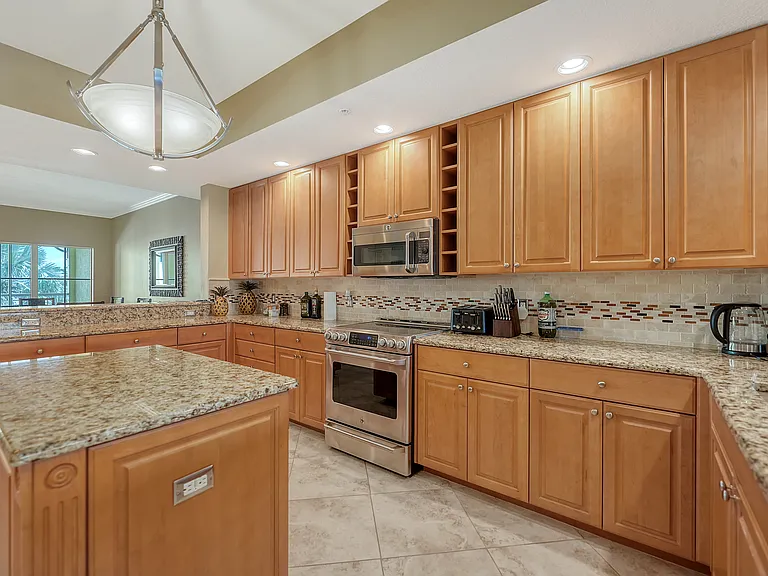 1308 Old Stickney Point Rd #W32 — Photo 15