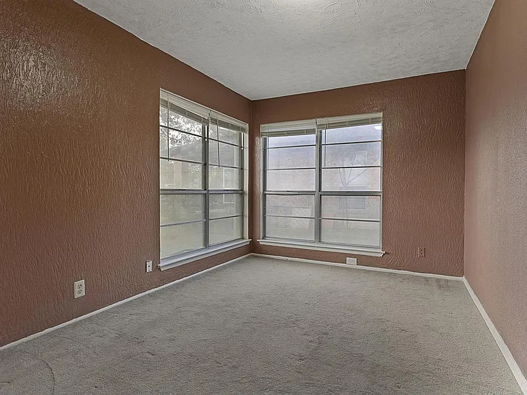 1011 Bay Horse Dr — Photo 7