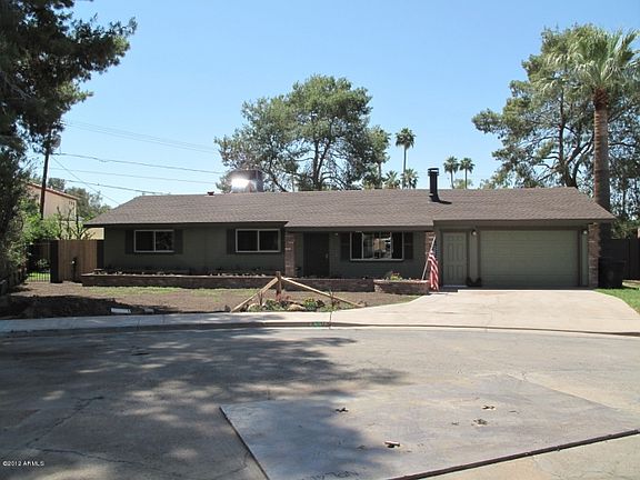 2nd image of 1540 N Upland Cir