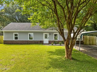 1006 Birchwood Ln, Jacksonville, NC 28546
