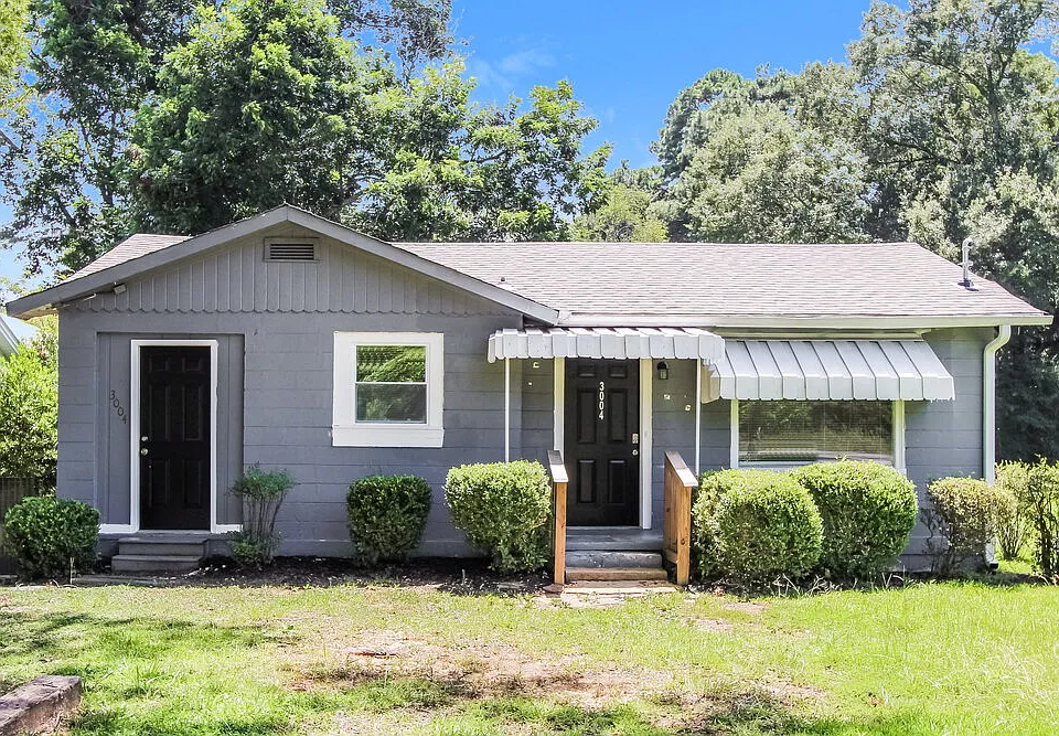 3004 Forestdale Blvd
