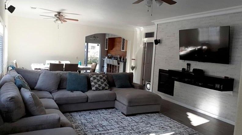 2nd image of 441 Rick Heinrich Cir