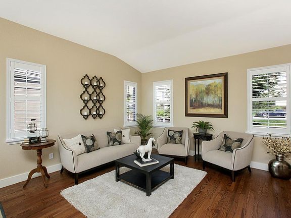 3rd image of 65 Baypark Cir