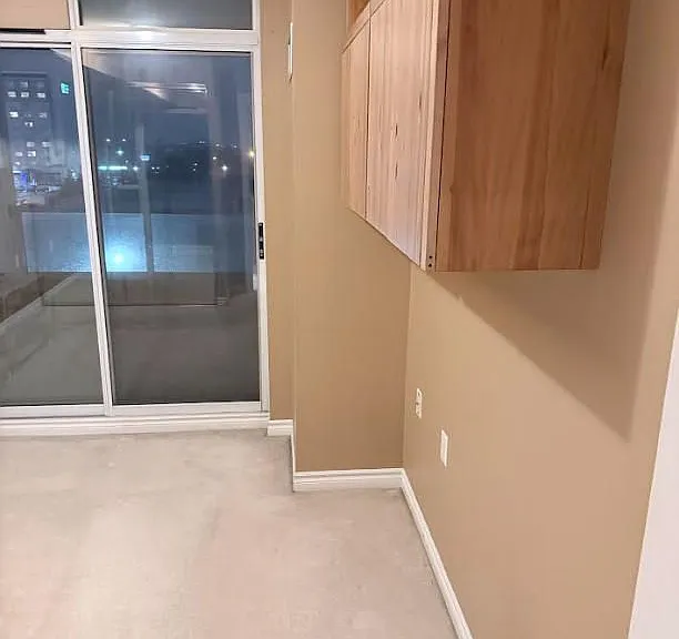 9017 Leslie St #517 — Photo 6