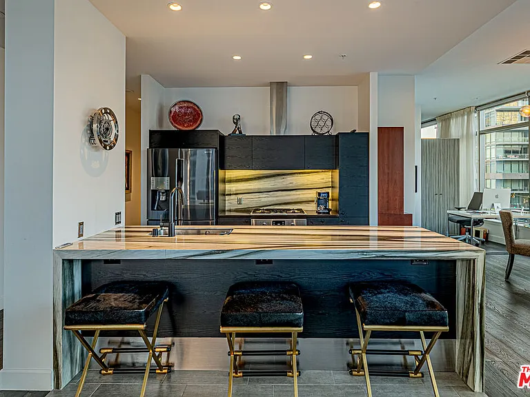 1155 S Grand Ave #1317 — Photo 9