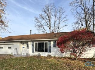 4926 Glen Oaks Dr, Toledo, OH 43613
