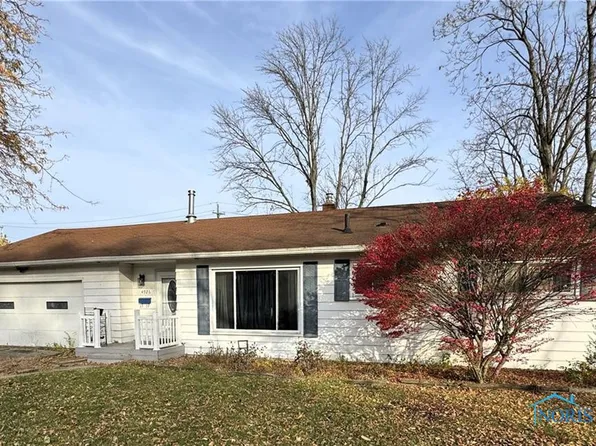 4926 Glen Oaks Dr, Toledo, OH 43613