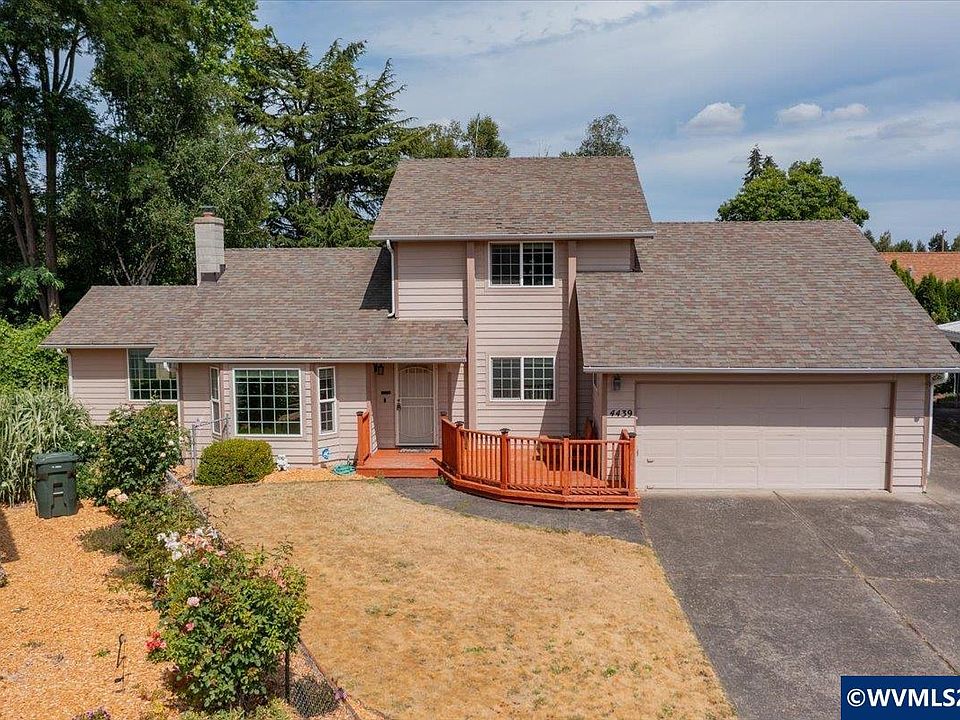 1st image of 4439 Fern Ct NE