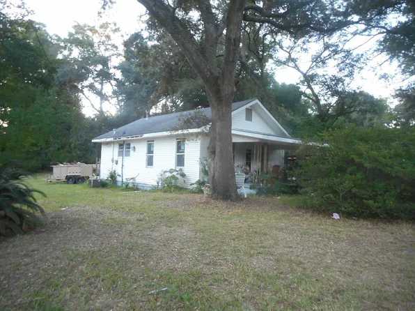 5527 Turkey Rd, Pensacola, FL 32526