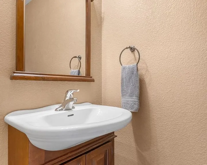 11502 Johnny Weismuller Ln — Photo 16