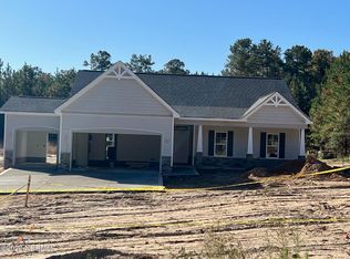 120 Hickory Pointer Way, Cameron, NC 28326