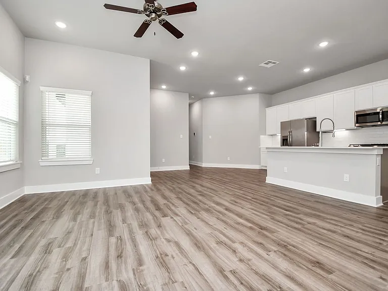 21014 Bay Village Dr #A — Photo 10